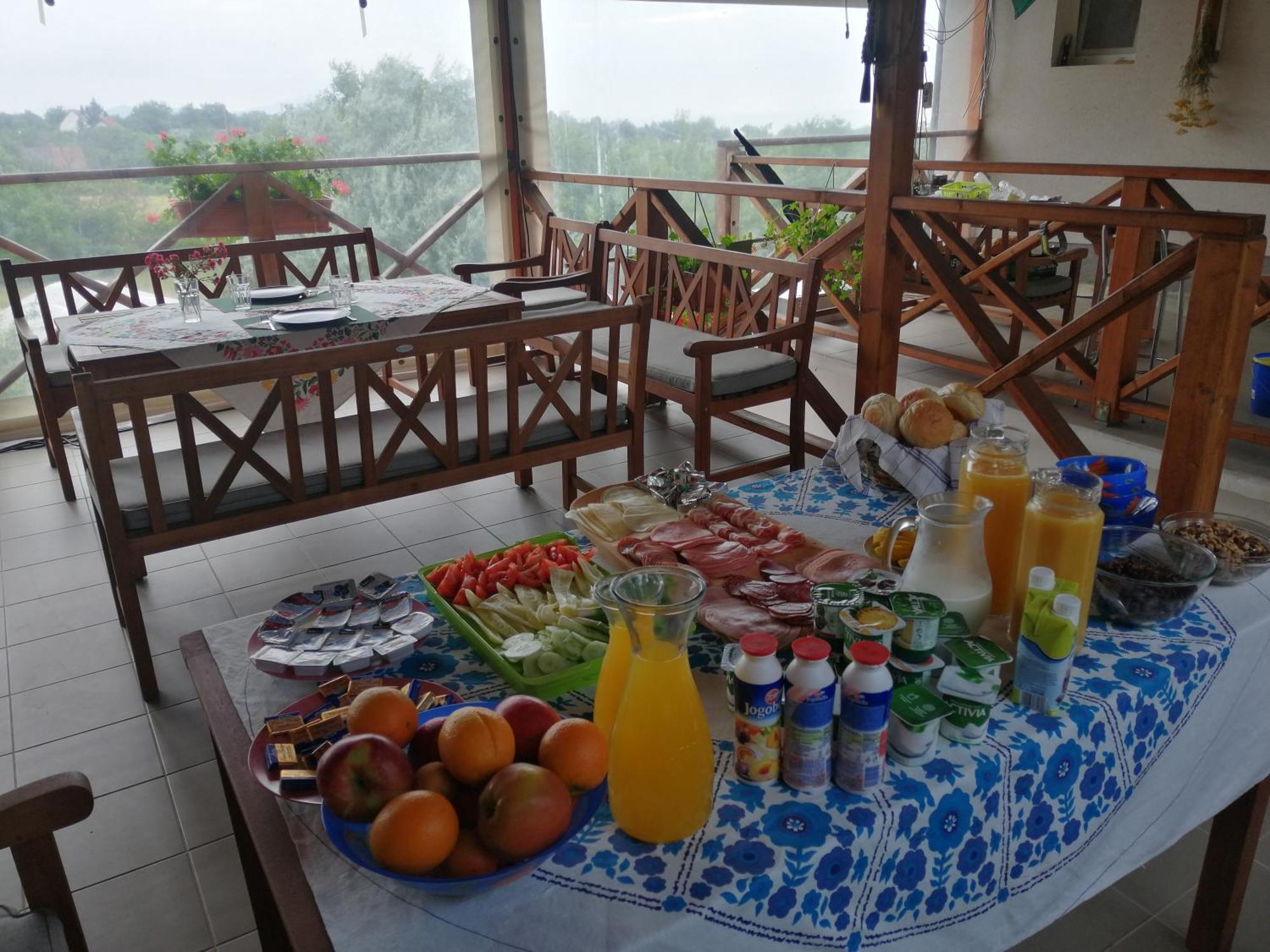 Jurta Hotel Balatongyörök Exteriör bild